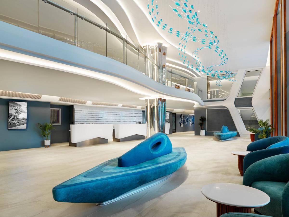 The Oceanic Sportel Phuket - Sha Extra Plus Екстериор снимка The interior of the terminal