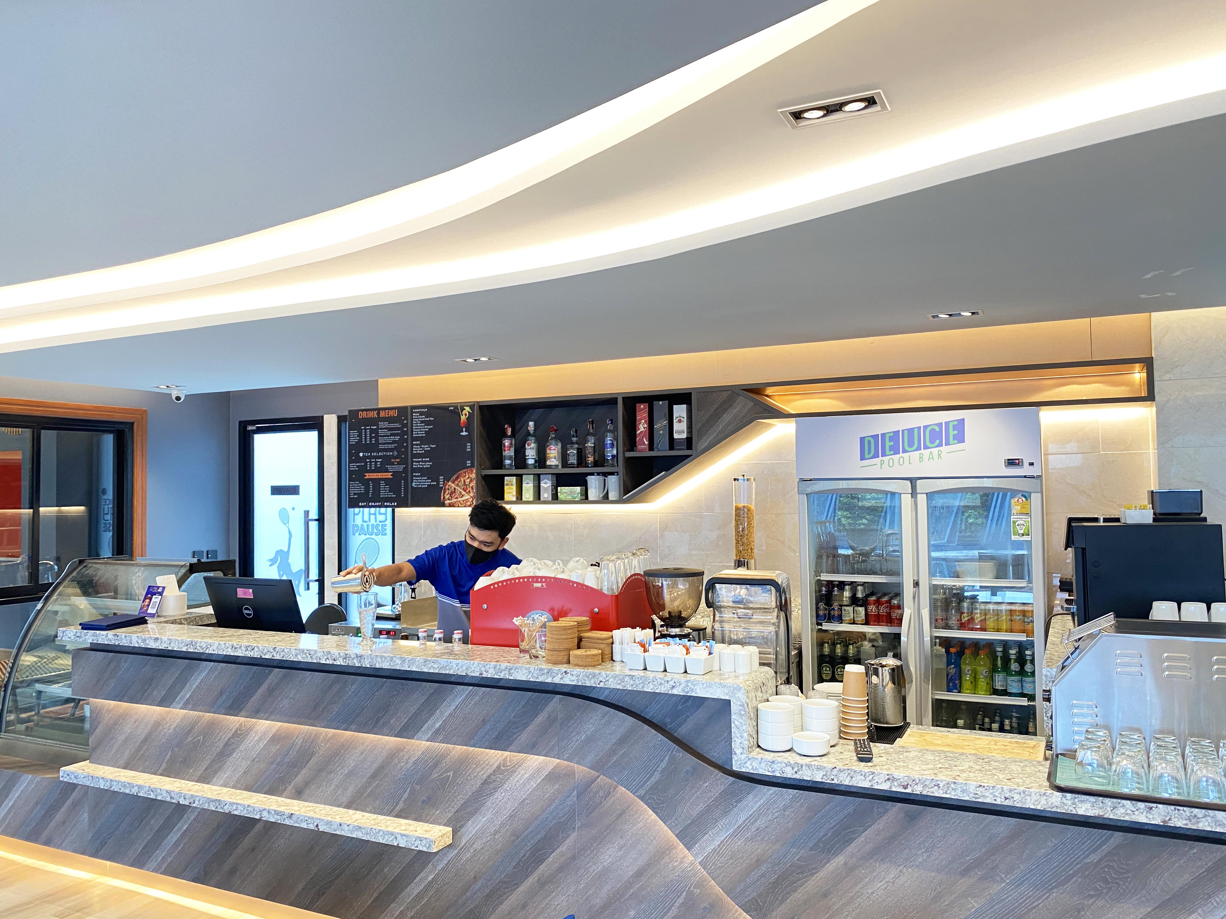 The Oceanic Sportel Phuket - Sha Extra Plus Екстериор снимка A Starbucks in the airport