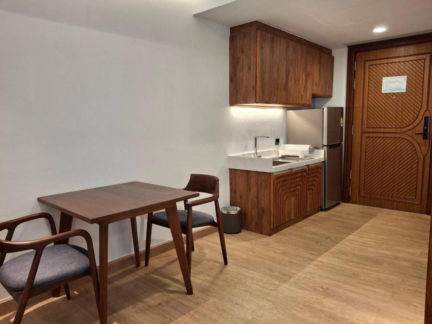The Oceanic Sportel Phuket - Sha Extra Plus Екстериор снимка A typical studio apartment in the Philippines